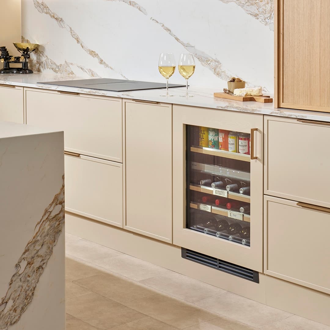 Integrated Undercounter Dual Zone Wine Cooler